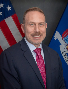 Photo of Darren Cohen