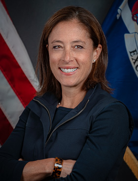 Photo of Danielle Holahan